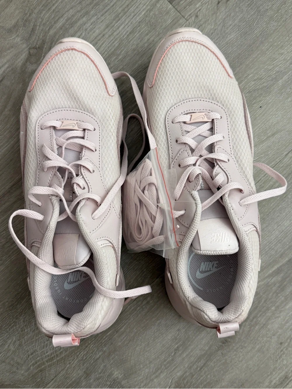 Nike Women’s Light Pink Athletic Sneakers size 11